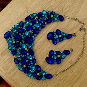 Women’s accessories sets